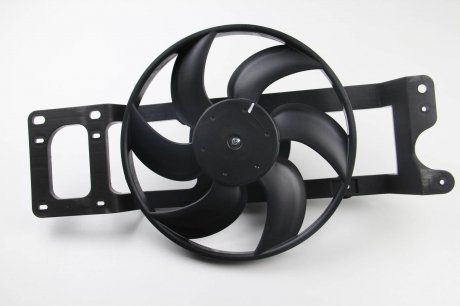 Вентилятор охлаждения радиатора 1,4/1,6 б/конд Renault Logan 1.4 ASAM 30444