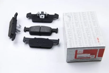 Колодки тормозные дисковые передн Renault Clio, Logan, Sandero (12-) ASAM 32208