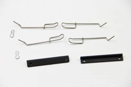 Фото 1 - монтажный к-кт тормозных колодок PEUGEOT 405/309 85-93 AUTOFREN D42392A Монтажный к-кт тормозных колодок PEUGEOT 405/309 85-93 AUTOFREN D42392A (фото 1)