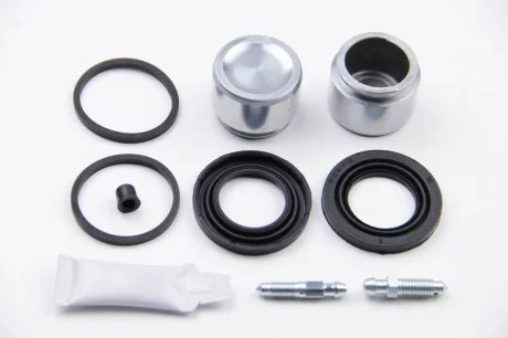 Ремкомпл. суппорта зад OMEGA/MB W210/W140 (40мм) 86-05 (2 поршня) AUTOFREN D4967C
