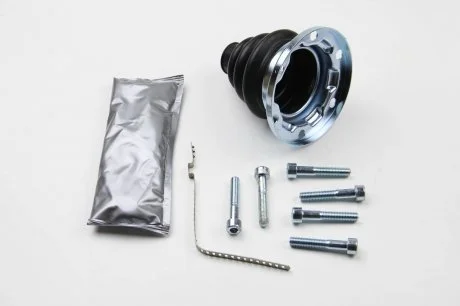 Защита шруса внешн. BMW 5 (E34) 88-97, 7 (E32) 86-94,BMW 3 (E30) 83-94 AUTOFREN D8289