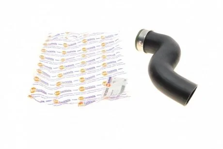 Патрубок інтеркулера AUTOTECHTEILE 1 005 263