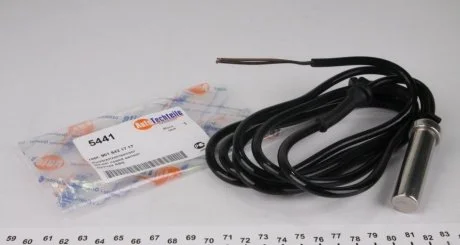 Датчик ABS передний, 95-06 AUTOTECHTEILE 1 005 441