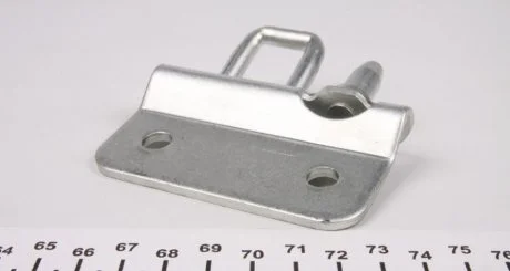Скоба (защелка) AUTOTECHTEILE 100 7412
