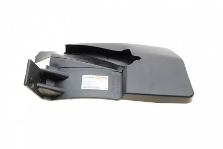 Брызговик (задний) AUTOTECHTEILE 1 008 846