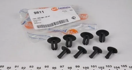 Клипса крепления AUTOTECHTEILE 1 009 811