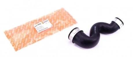 Патрубок интеркулера AUTOTECHTEILE 3 145 020