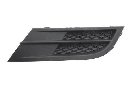Вставка бампера, правая VW Jetta 15 - 18 AUTOTECHTEILE 385 3040