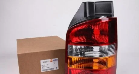 Фонарь задний AUTOTECHTEILE 3 945 012