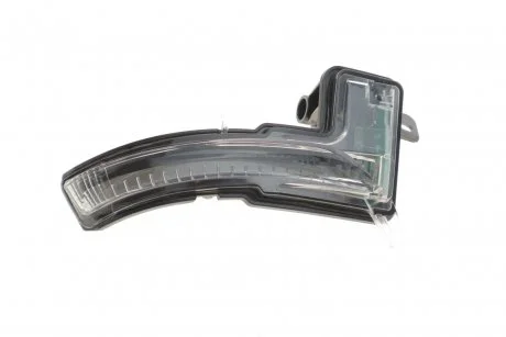 Повторитель поворота правый Renault Captur 17-19/ Clio 17-19 AUTOTECHTEILE 503 0537