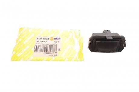 Кнопка крышки багажника Renault Megane 03-09 AUTOTECHTEILE 505 1578