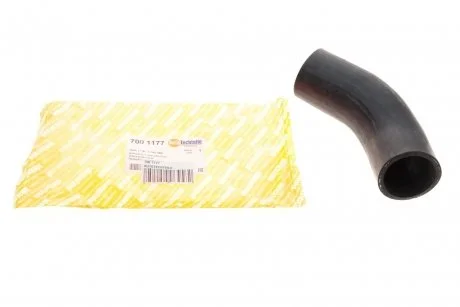 Патрубок интеркулера BMW 3 E46 M47 01-05 AUTOTECHTEILE 700 1177