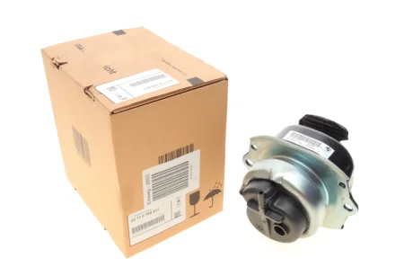 Подушка двигун Е-70 BMW 22116795417