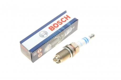 Свічка запалювання 3-х конт. Audi 100,A4,A6 90- (BKUR6ET-10) BOSCH 0242229799