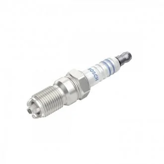 Свеча зажигания Audi 100, A6, A8 3.7-4.2 -98 BOSCH 0242235607