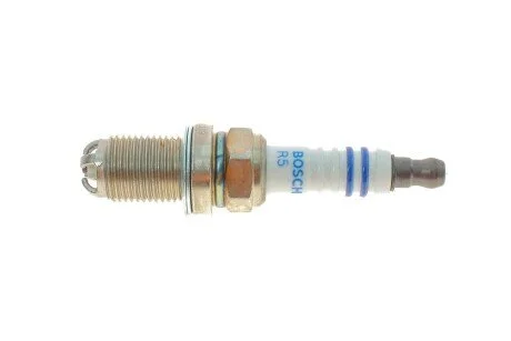 Свеча зажигания Audi/VW 2.4/2.8 97- BOSCH 0242235748