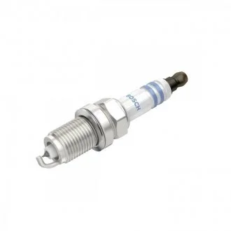 Свеча зажигания FR6LI332S IRIDIUM (VW) BOSCH 0242240654
