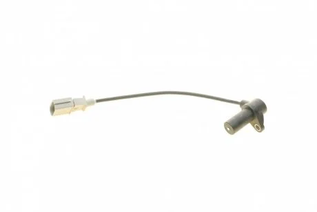 Датчик імпульсів Audi Q7/VW Touareg 3.0-4.2 02- BOSCH 0261210261