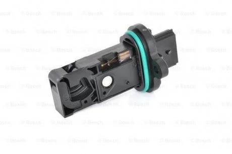Расходомер 12671624 0836029 13432262 0836020 13386536 0836009 13505433 BOSCH 0280218273 (фото 1)