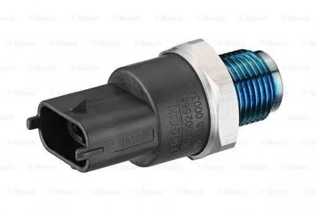 Датчик давления топлива в рейке 1.9 ALFA ROMEO 147 04-10, FIAT DOBLO 00-09, HYUNDAI H-1 97-04 BOSCH 0281002568 (фото 1)