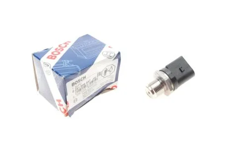 Датчик давления топлива BOSCH 0281006447