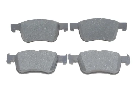 Колодки тормозные дисковые BOSCH 0986424885 (фото 1)