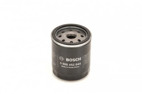 Фильтр масляный Toyota Camry (V30) 01-/Land Cruiser (J100) 02-/Lexus LX 470 4.7 02- BOSCH 0 986 452 044