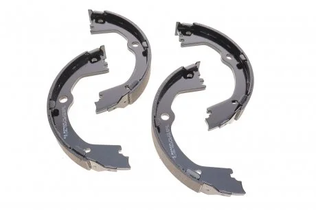 Колодки тормозные барабанные BOSCH 0986487939