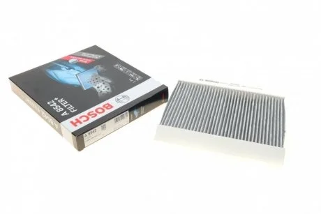 Фільтр салона з актив.вуг.+ FIAT/JEEP 500L/500X/Renegade \'\'0,9-2,4 BOSCH 0986628542