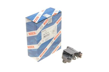 Реле-регулятор напруги BOSCH 1 986 AE0 020
