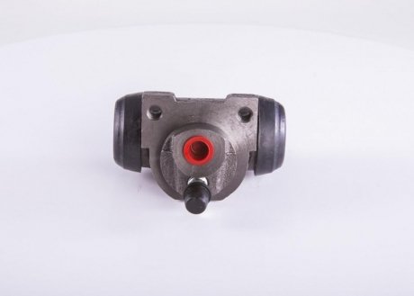 FIAT Рабочий тормозной цилиндр задний TIPO 93- 22.22 BOSCH F026002178 (фото 1)