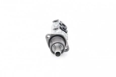 VW Главн. тормозной цил. 22,2мм T4, Polo, Golf, SEAT BOSCH F026003563