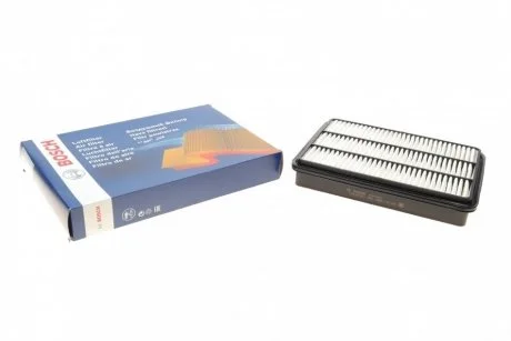 Фильтр воздушный Toyota Land Cruiser (J100) 98-/Prado (J150) 2,7 09- BOSCH F 026 400 225