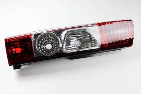 Ліхтар задній Ducato/Boxer/Jumper 06-Л. (-плата) BSG BSG 70-805-006