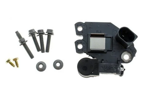 Фото 1 - регулятор генератора CARGO F 032 236 597 РЕГУЛЯТОР ГЕНЕРАТОРА CARGO F 032 236 597 (фото 1)