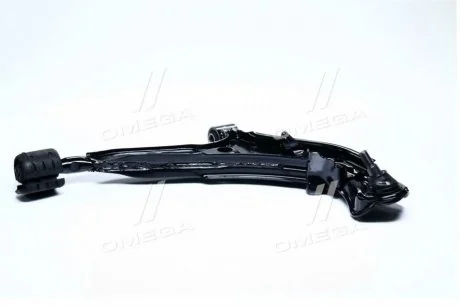 Рычаг подвески NISSAN MAXIMA 97-98 LOW R CTR CQN-40