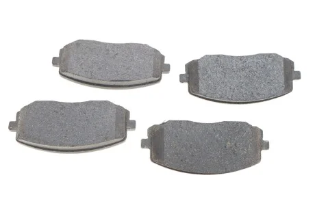 Тормозные колодки дисковые HYUNDAI/KIA i10/Picanto \'\'F "04>> Delphi LP1933
