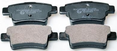 Комплект тормозных колодок, дисковый тормоз Denckermann B111238