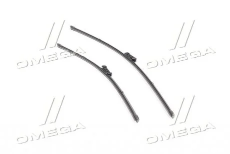 Комплект щіток VW GOLF VI CABRIO 11- JETTA IV 11- PASSAT B7 08.11-01.14 Denckermann VD10049