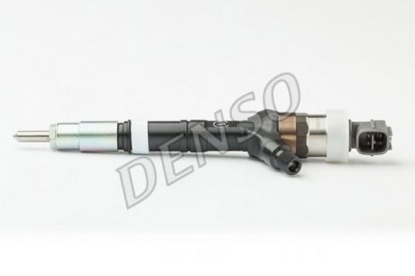 Форсунка топливная DENSO DCRI100750