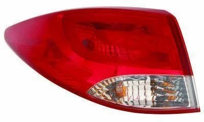 Фонарь задний комбинированный в сборе DEPO 221-1957L-UE