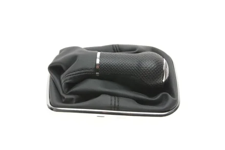 Ручка КПП із пильником чорний 6 ступ VW BORA (03-05),GOLF (03-06) D DPA 77111641002