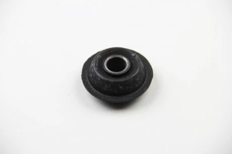 Втулка рычага перед. Audi 100 81-90 FEBI BILSTEIN 07538