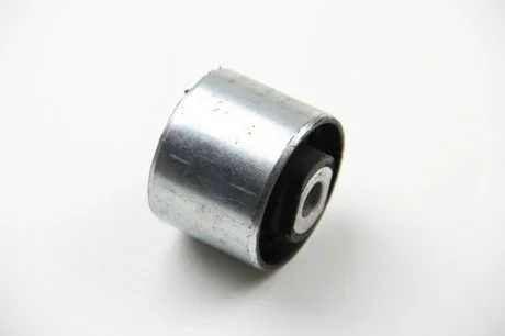 С/блок лев./прав. зад. балки Audi 100 91-, A6 91-97 FEBI BILSTEIN 07622