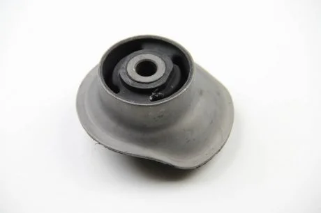 Втулка балки VW Golf III Variant 93-99 (4шт на машину) FEBI BILSTEIN 07837
