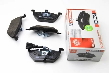 Колодки гальмові передні Caddy III/Golf V/Octavia/A3 03- (з датчиком) FERODO FDB1398