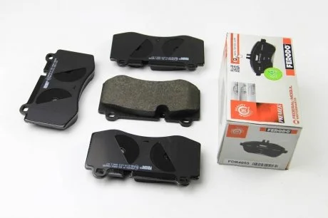 Тормозные колодки перед. MB W221 05-13 (brembo) FERODO FDB4055 (фото 1)