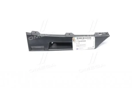 Кронштейн бампера пер лев La GM 96303220