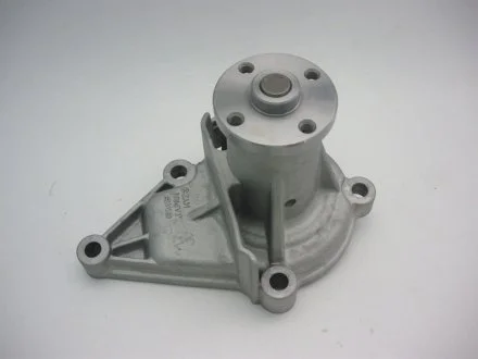 Насос водяной HYUNDAI GMB GWHY-23A