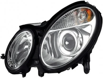 Фара W211 правая HELLA 1EL 008 369-081